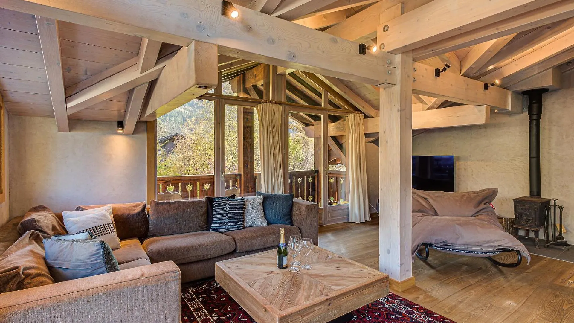 Chalet Kaiya - Alpes Travel - Les Praz - Sleeps 8 Chamonix Mont Blanc
