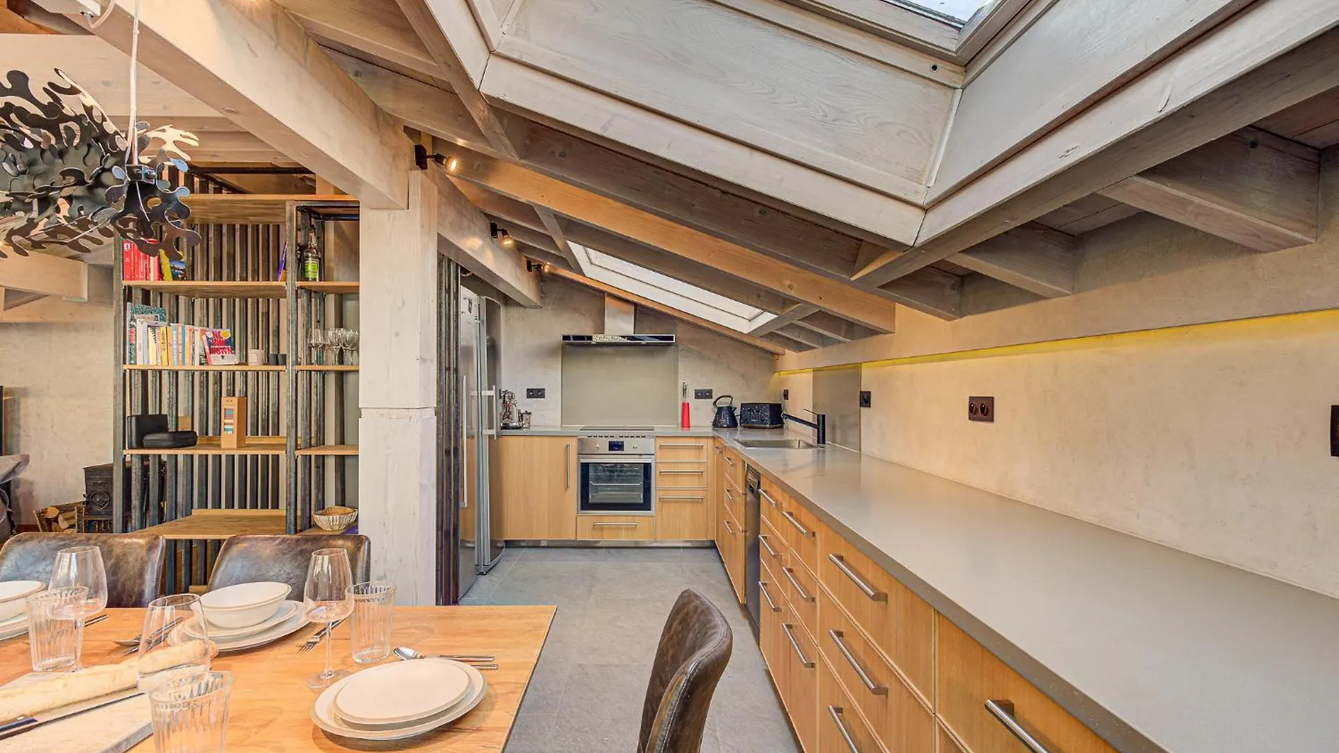 Chalet Kaiya - Alpes Travel - Les Praz - Sleeps 8 Chamonix Mont Blanc